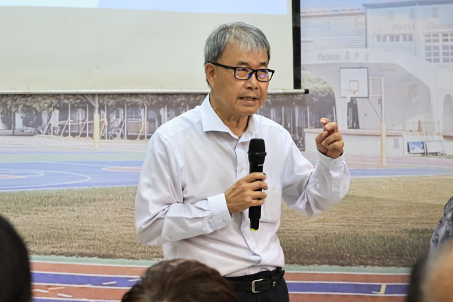 台灣新聞通訊社-鄭英耀請病假卻跑彰化輔選？許智傑頻喊「就事論事」卻認了1事