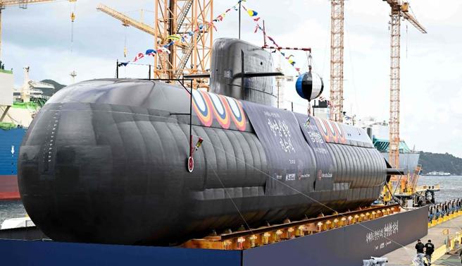 台灣新聞通訊社-南韓KSS-Ⅲ新潛艦「徐熙號」 下半年下水
