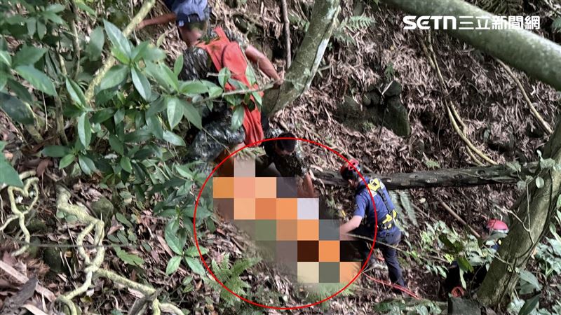台灣新聞通訊社-男子獵山豬墜谷百米亡…生前曾問1件事!父牽屍崩潰