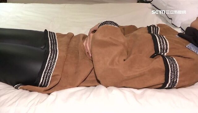 台灣新聞通訊社-妻崩潰落淚！在家撿屍斷片大姨子　渣人夫還取出避孕環把玩