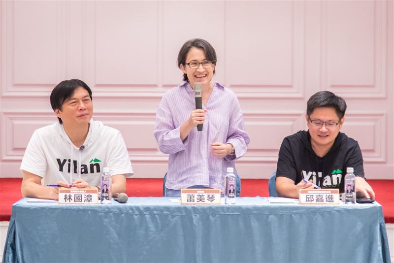 台灣新聞通訊社-蕭美琴現身宜蘭青年營！分享「戰貓哲學」　肯定林國漳是地方發展即戰力