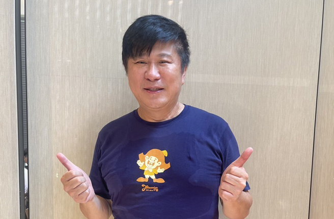 台灣新聞通訊社-胡瓜20年前豪砸300萬買沙發！「好看不實用」自己都捨不得坐