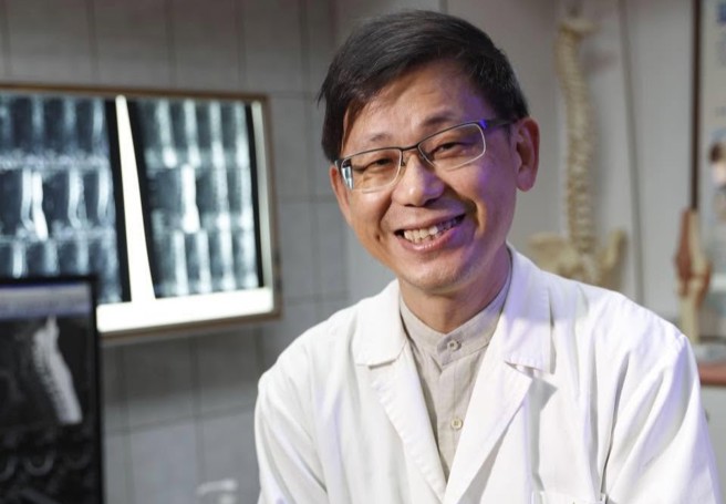 台灣新聞通訊社-奉獻30年神外名醫「被失業」 李偉裕首發聲:盼院方自覺反省