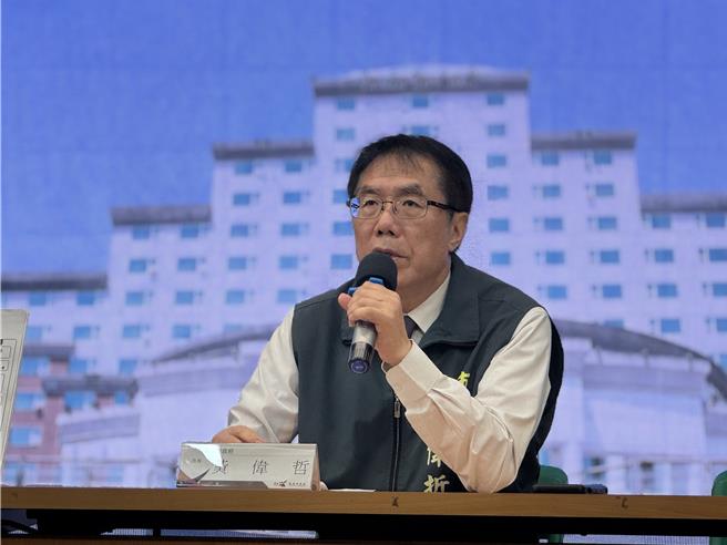 台灣新聞通訊社-嗆脫膠粗油能直接喝嗎? 黃偉哲:無意替台糖開脫但不要把馮京當馬涼