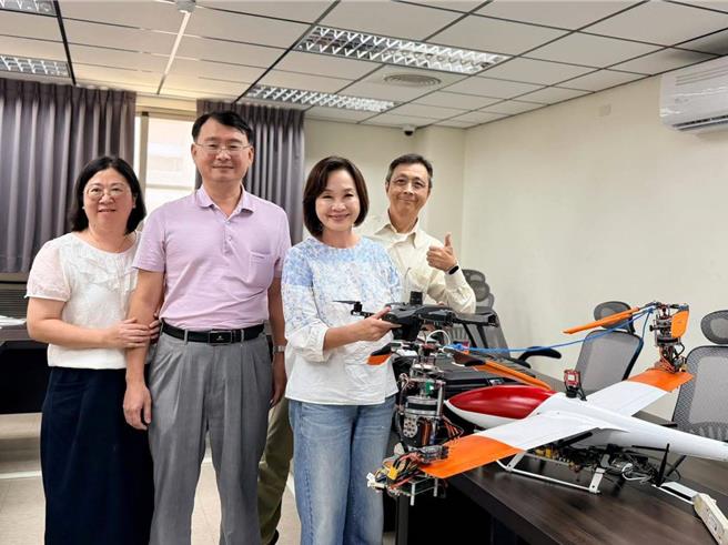 台灣新聞通訊社-無人載具條例交鋒!賴瑞隆喊挺政院版 柯志恩酸:忘了自己有提案?