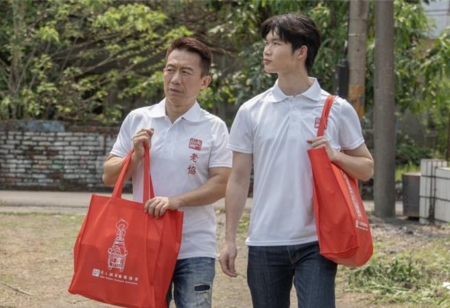 台灣新聞通訊社-郭子乾破除養兒防老迷思! 笑揭父親節慘變「付清節」