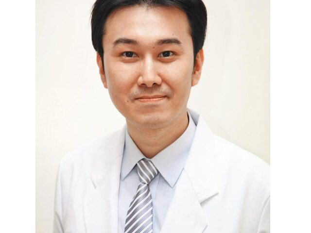台灣新聞通訊社-又被青鳥追殺？替絕食藍小雞量血壓恐挨罰 蘇一峰怒嗆：賴總統就可以