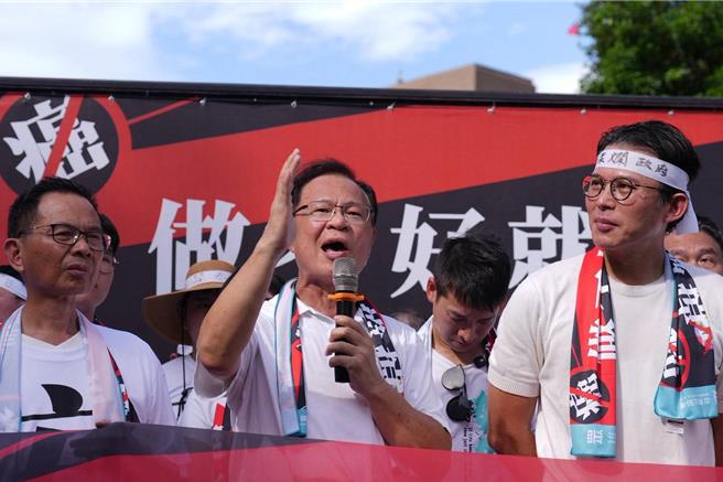 台灣新聞通訊社-致癌油風暴 張啓楷拿食藥署舊例打臉台糖 轟執政黨才是到處嫁禍