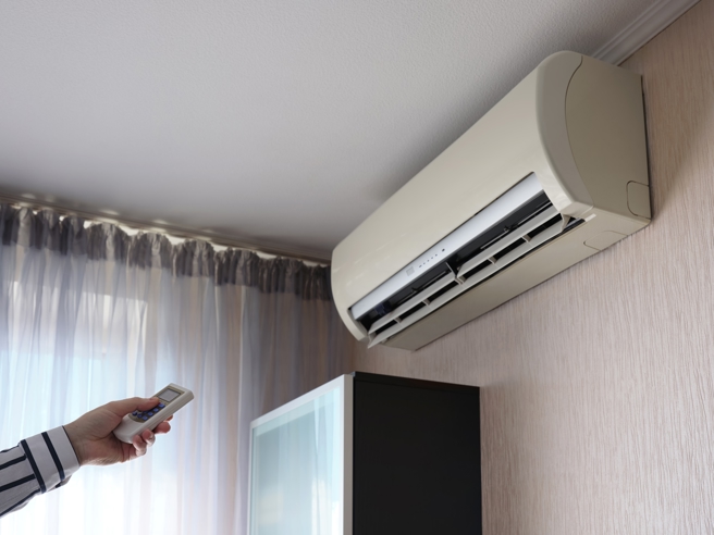 台灣新聞通訊社-冷氣開16度不會比較快涼 電器維修師傅曝「正確設定」:夠冷又省電