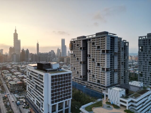 台灣新聞通訊社-非六都買房也喊苦！5縣市平均房貸創新高 2地晚一年多負擔百萬