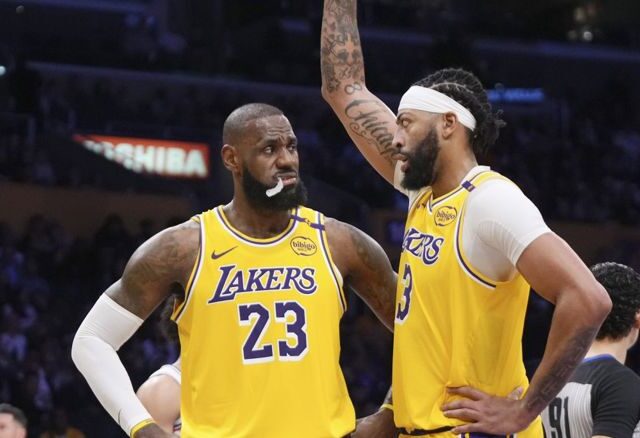 台灣新聞通訊社-NBA》一眉哥戴維斯駁斥「賴床」是假新聞 親自與網友筆戰