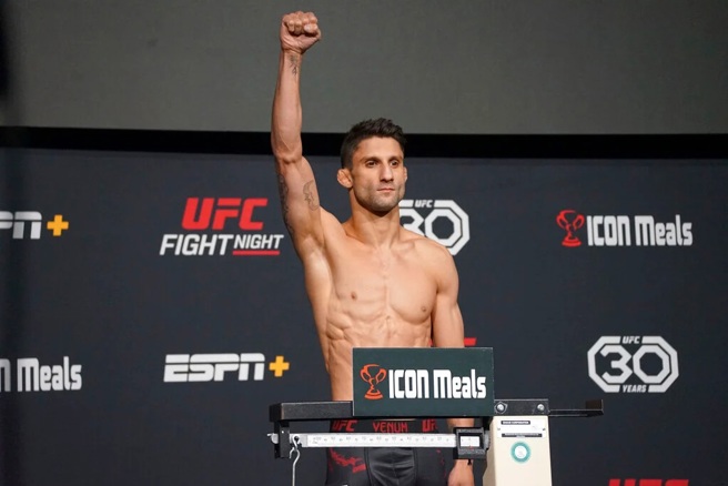 台灣新聞通訊社-UFC》巴西蠅量級好手納西門托 睡夢中猝死年僅34歲