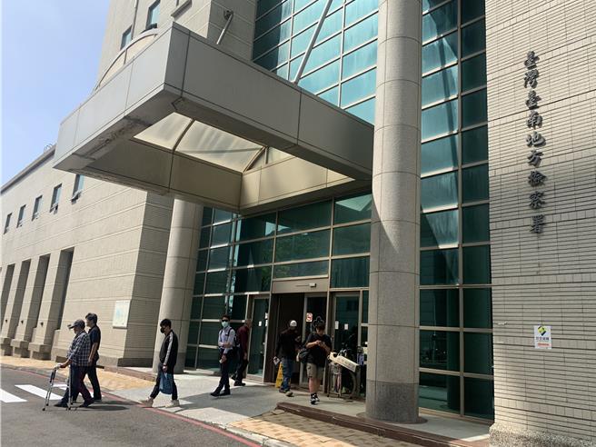 台灣新聞通訊社-陸軍203旅爆貪汙疑雲!前旅長等4軍官涉「加菜金中飽」遭搜索約談