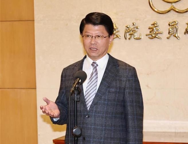 台灣新聞通訊社-公帑搶進國票金卻挺高薪親綠副董 謝龍介：不是門內看不清楚