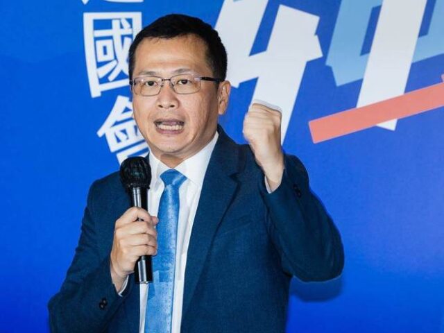 台灣新聞通訊社-羅智強砲轟台糖「知毒不報」  質疑衛福部雙標護航