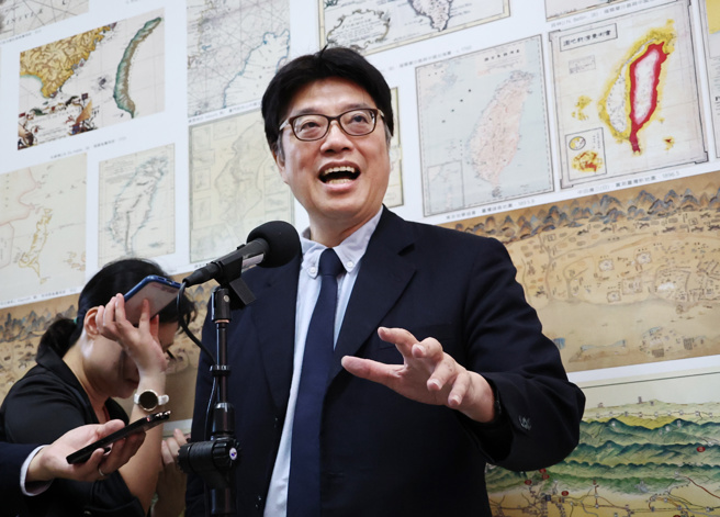 台灣新聞通訊社-陸出入境新規9月上路!邱垂正批規範模糊:中共「想禁就禁」