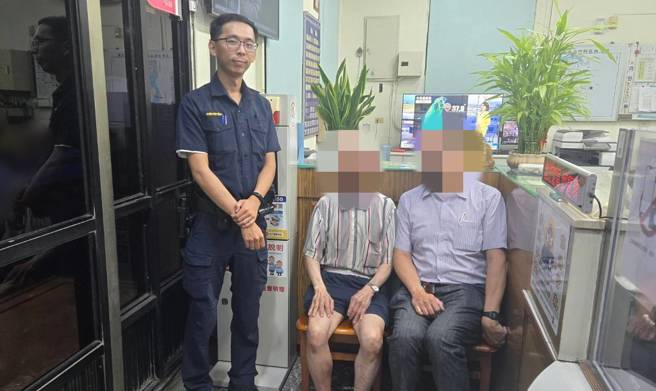 台灣新聞通訊社-父親節前最暖救援！阿公迷途喊去海邊 警靠iPhone神功能助團員