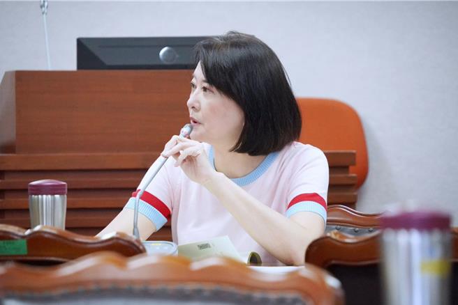 台灣新聞通訊社-統不統戰新潮流說了算?王鴻薇批陸委會:寬待自家人、追殺人民