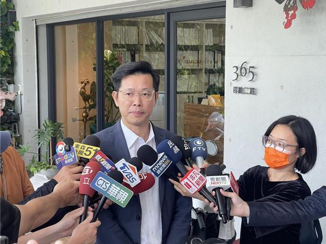 台灣新聞通訊社-創黨元老被開除! 莊貽量「放棄申復」宣布:退出民眾黨