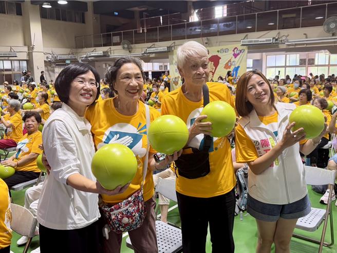台灣新聞通訊社-林郁婷、蔡英文接力獻聲助攻 蘇巧慧預告:還有更多「新時代」影片將曝光
