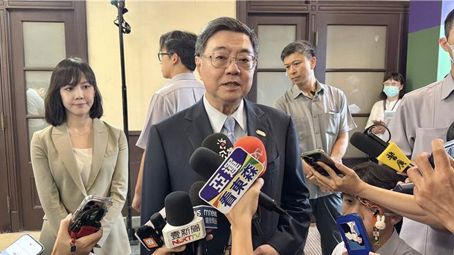 台灣新聞通訊社-明年度總預算拍板 卓榮泰喊話立院盡快審「不要新舊年度擺一起」