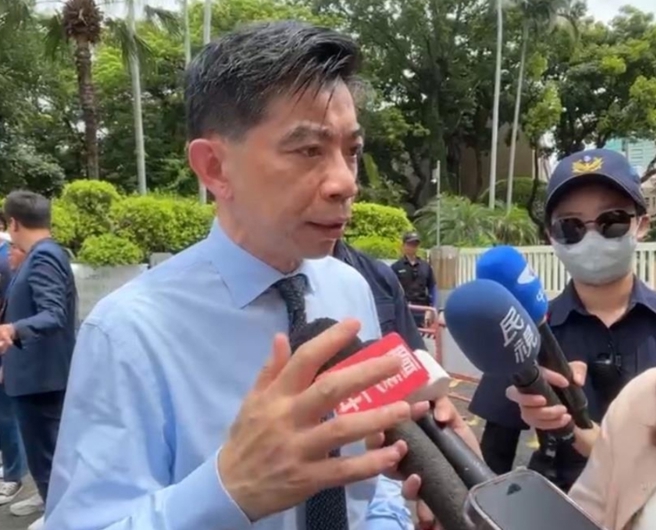 台灣新聞通訊社-食安辦主任曾列席20％下架會議 民眾黨轟政院：把人民當笨蛋