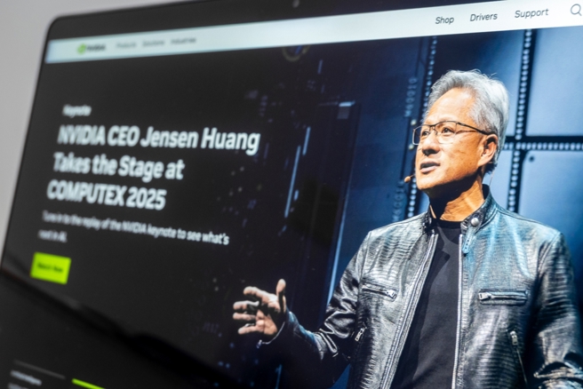 台灣新聞通訊社-黃仁勳曝AI下波殺手級產品!機器人革命第一戰竟是「它」