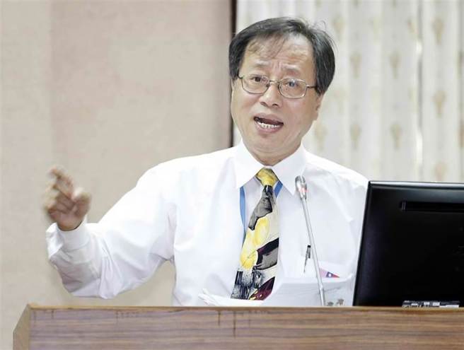 台灣新聞通訊社-停砍公教年金差額今入帳 李來希曝下一步要討回溢扣款和遞減所得