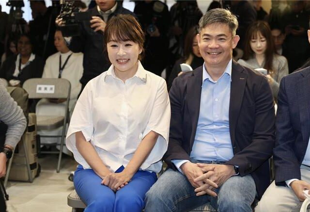 台灣新聞通訊社-連戰二媳婦開砲！轟財政部EZ WAY澄清是「不負責任的說法」