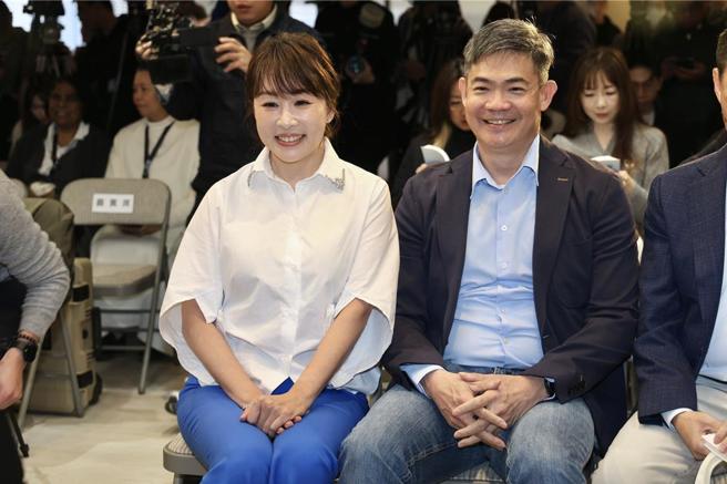 台灣新聞通訊社-連戰二媳婦開砲！轟財政部EZ WAY澄清是「不負責任的說法」