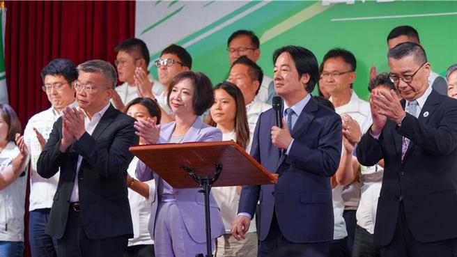 台灣新聞通訊社-賴清德台中轟盧秀燕 中市府拋3問反嗆:低分笑高分
