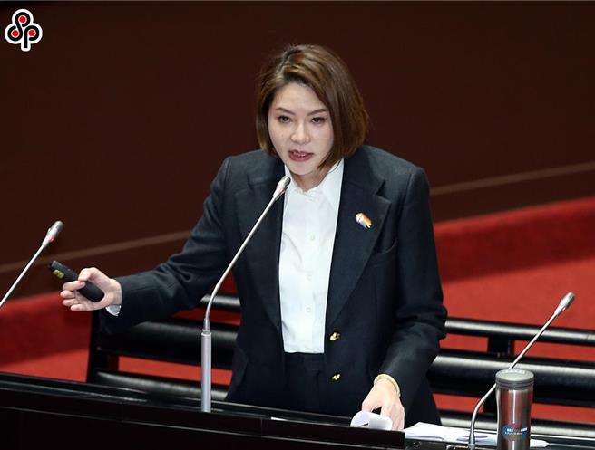 台灣新聞通訊社-毒油會議紀錄終於公開 陳菁徽揪三大貓膩「想降低行政成本」