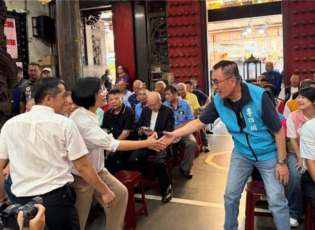 台灣新聞通訊社-關聖帝君聖誕藍綠同場拚人氣！李四川喊接棒傳承 蘇巧慧預告都更藍圖