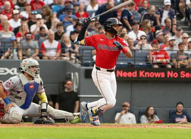 台灣新聞通訊社-MLB》守護者菜鳥吉納奧 處女秀敲4安隊史第一人