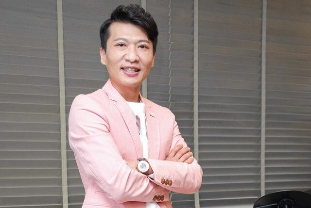台灣新聞通訊社-方順吉面試8次遭酸「以為多有名」！轉戰直播圈關鍵原因