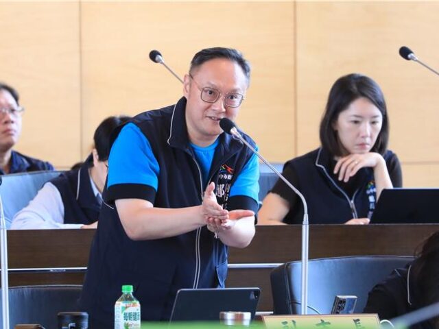 台灣新聞通訊社-鄭照新再開撕！轟賴清德拿「台中」2字槓287萬人