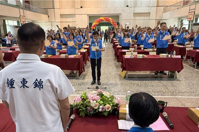台灣新聞通訊社-苗栗校長交接登場 鍾東錦曝陽明交大高中招生布局