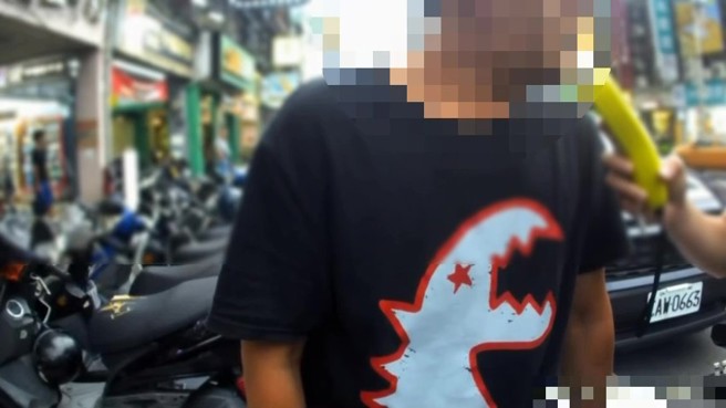 台灣新聞通訊社-板橋醉男一路搖擺!警攔查飄濃厚酒氣 酒測值0.90慘了