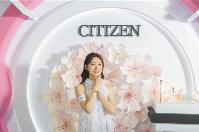 台灣新聞通訊社-田中千繪七夕不搞浪漫!與范逸臣穩定相守 害羞笑「和平常一樣」