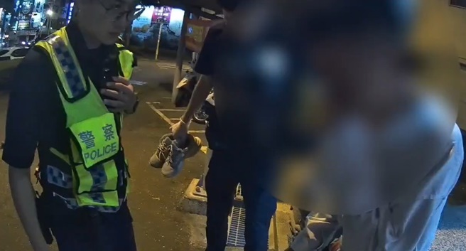 台灣新聞通訊社-花蓮債務糾紛遇警慘了! 電子菸彈掉落「毒品快篩陽」遭送辦