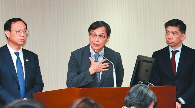 台灣新聞通訊社-姜至剛避答請辭 喊「委員住我心裡」 葉元之轟:噁心死了