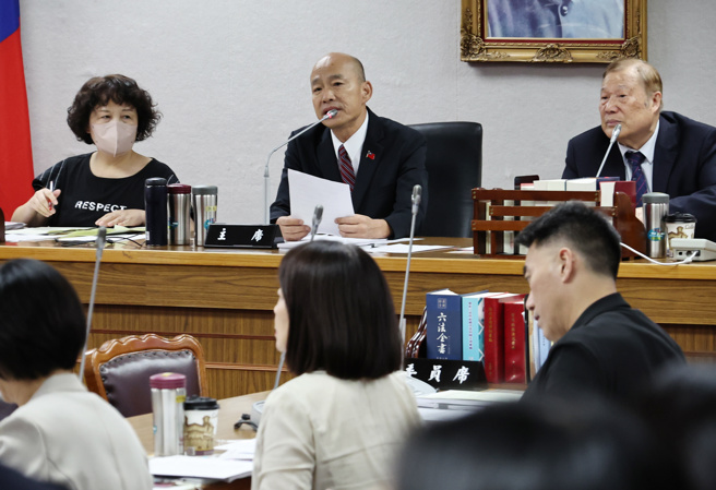 台灣新聞通訊社-韓國瑜協商動怒 李鴻源「嚇一跳」：怎會發這麼大的飆？