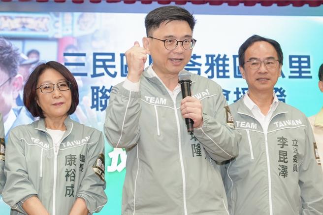 台灣新聞通訊社-賴瑞隆周末勤跑基層 走訪岡山拋「三支箭」促發展