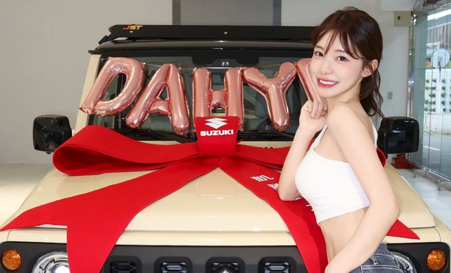 台灣新聞通訊社-李多慧買新車「不遮車牌嗎？」 釣出鐵粉解答全笑翻