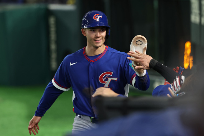 台灣新聞通訊社-MLB》「費仔」回水手首度重返大聯盟 靠守備能力勝出