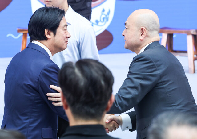 台灣新聞通訊社-賴清德捐20萬賑災熊本  日本怎沒辦捐贈儀式？郭正亮脫口4字