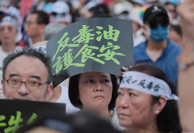 台灣新聞通訊社-5月就發現中聯毒油卻未通報  醫拋3問：經部、台糖該回答