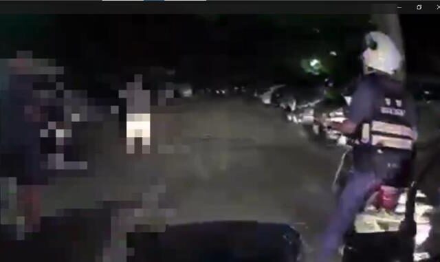 台灣新聞通訊社-新北深夜5聲槍響！男尾隨停車場狂開槍 20分鐘後竟帶槍自首