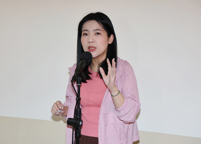 台灣新聞通訊社-韋淳祐不畏查水表推續集 徐巧芯揪毒油4疑點挺:別解決提出問題的人