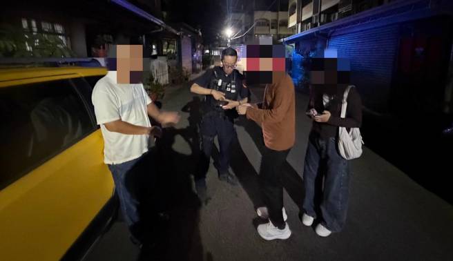台灣新聞通訊社-台中4天遊首日就GG!手機憑空消失 警靠1功能神速找回
